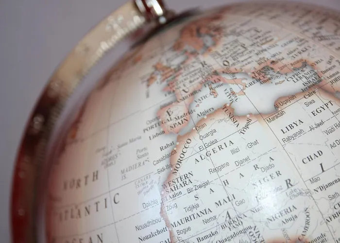 Luminoso. Comodo. Acogedor. Wifi. Junto A Ave アパート バレンシア