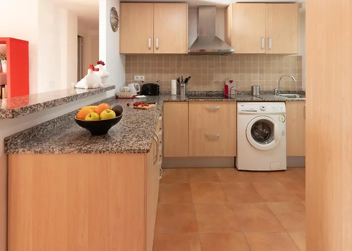 Luminoso. Comodo. Acogedor. Wifi. Junto A Ave * バレンシア