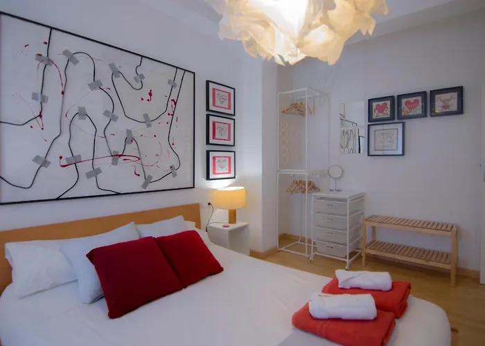 Luminoso. Comodo. Acogedor. Wifi. Junto A Ave アパート